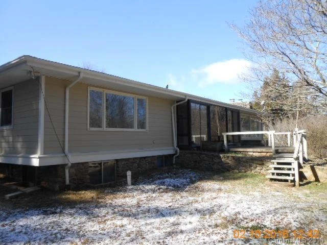 469 Pioneer Drive