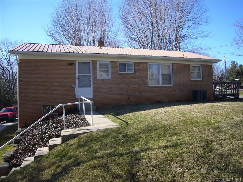 4 Metcalf Drive - Photo 2