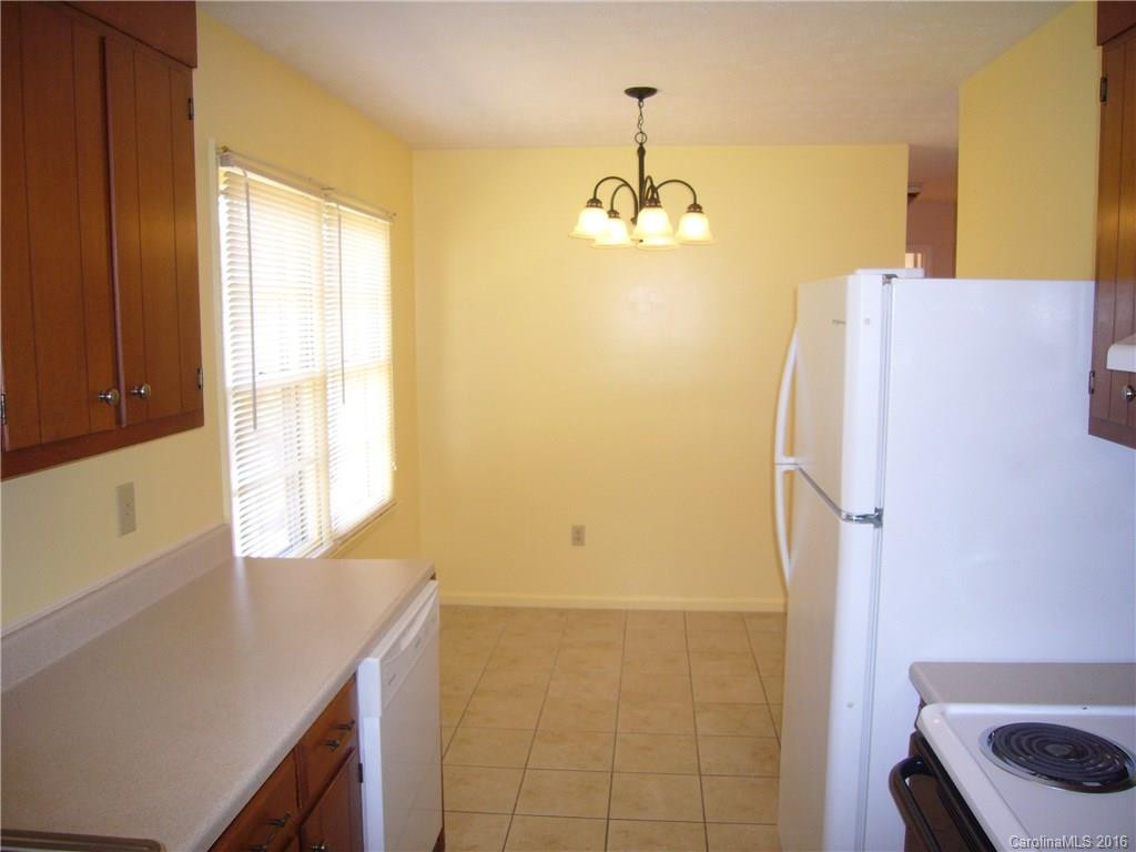4 Metcalf Drive - Photo 7