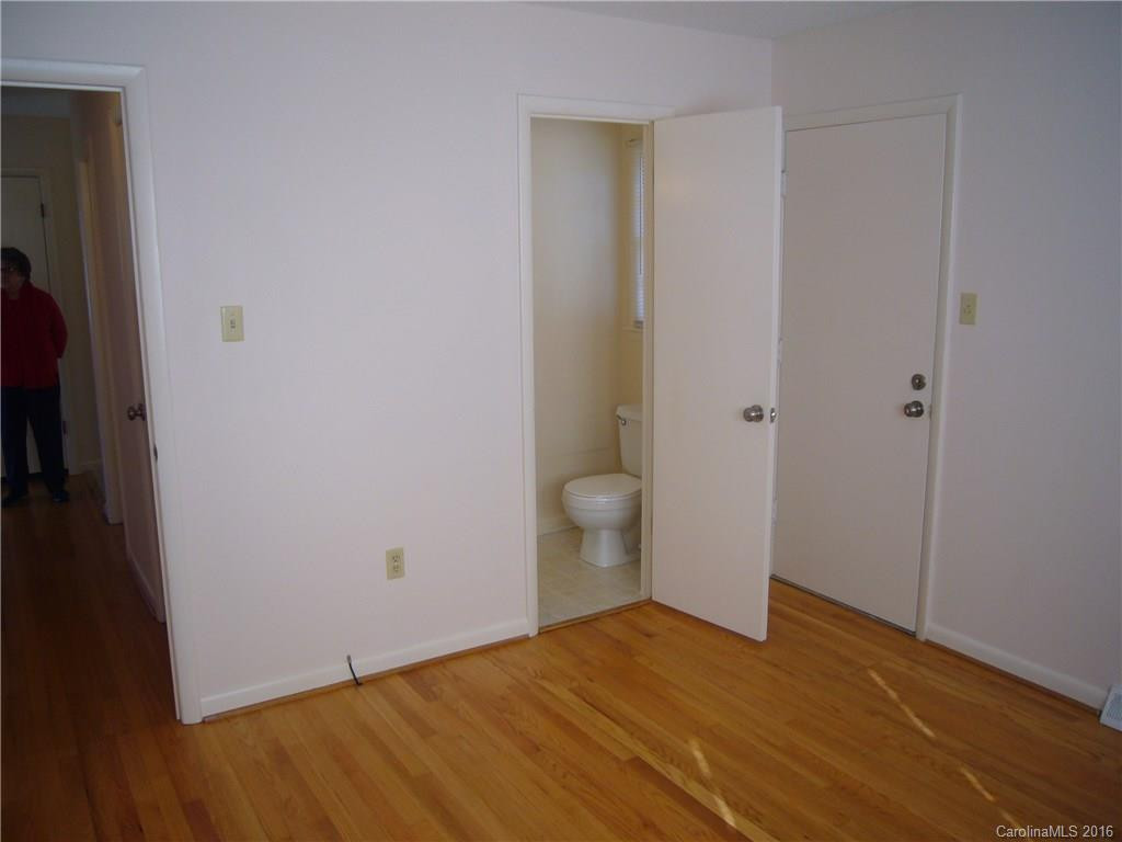 4 Metcalf Drive - Photo 9
