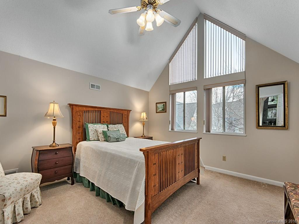 9 Stuart Circle - Photo 10