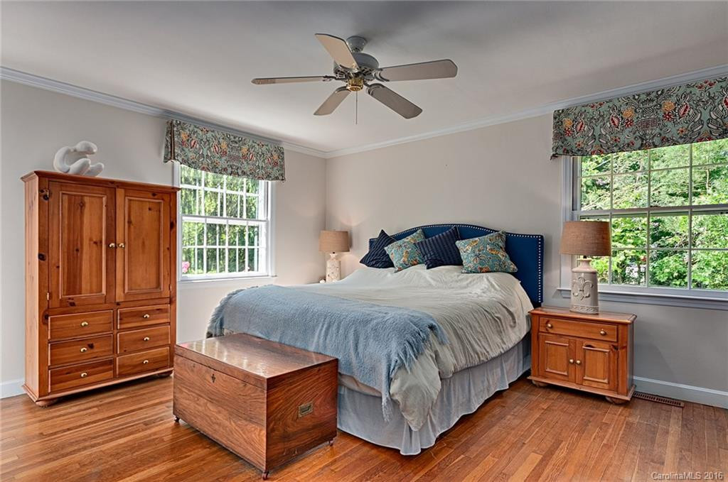 15 Park Road - Photo 12