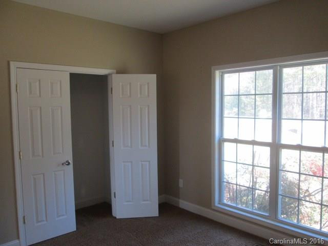 102 Ivy Meadows Drive - Photo 11