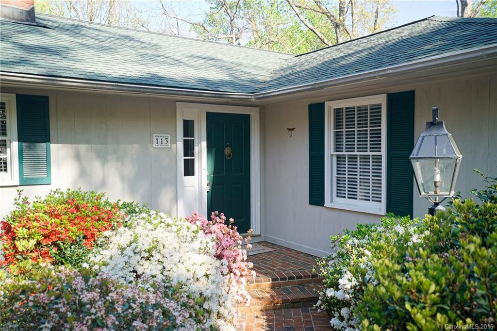 113 Forest Lane - Photo 2