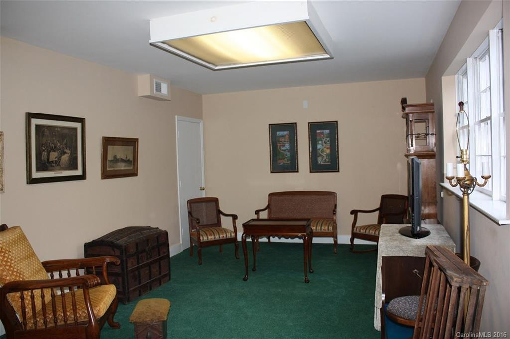 113 Forest Lane - Photo 14