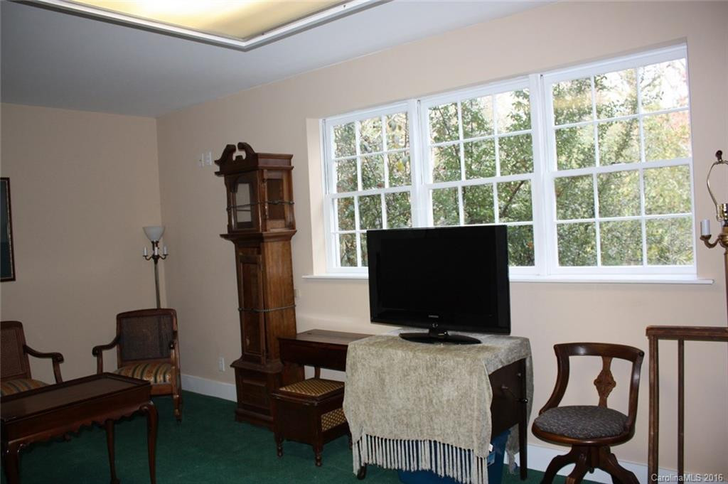113 Forest Lane - Photo 17