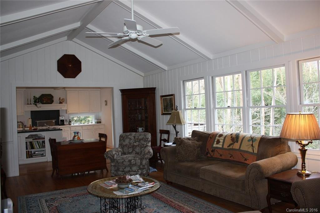 113 Forest Lane - Photo 5