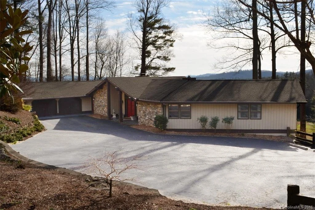 2016 Hebron Road