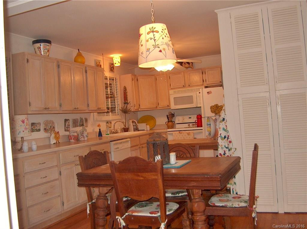 56 Lenoir Circle - Photo 16