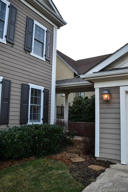 1672 Olmsted Drive - Photo 16