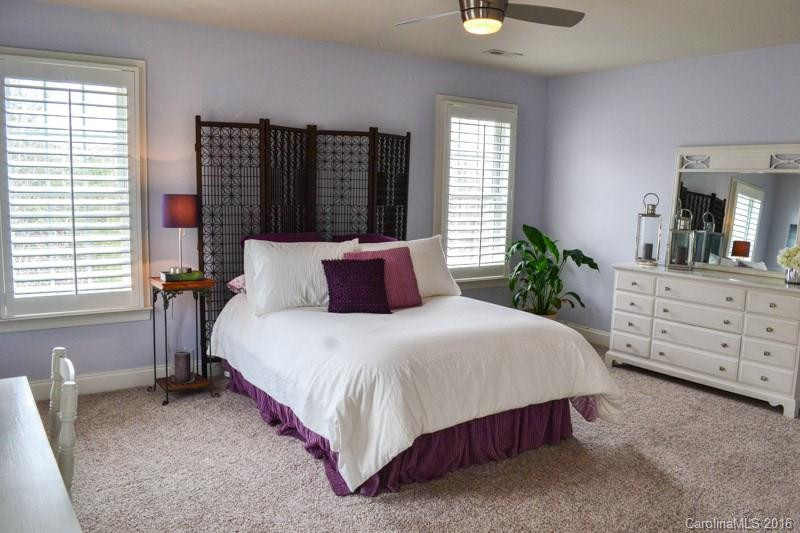1672 Olmsted Drive - Photo 8