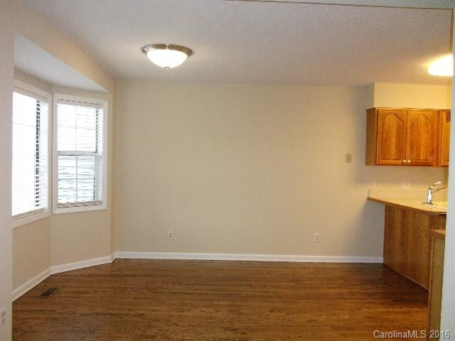 4 Briar Knoll Court #4 - Photo 4
