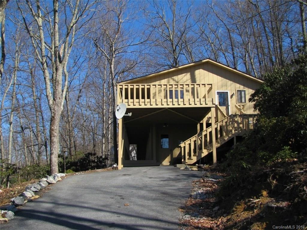 1118 Holiday Drive
