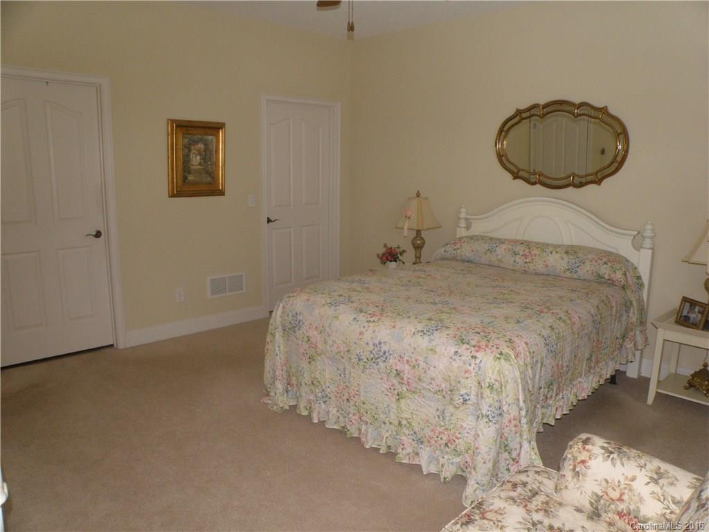 44 Mountain Meadow Circle #44 - Photo 8