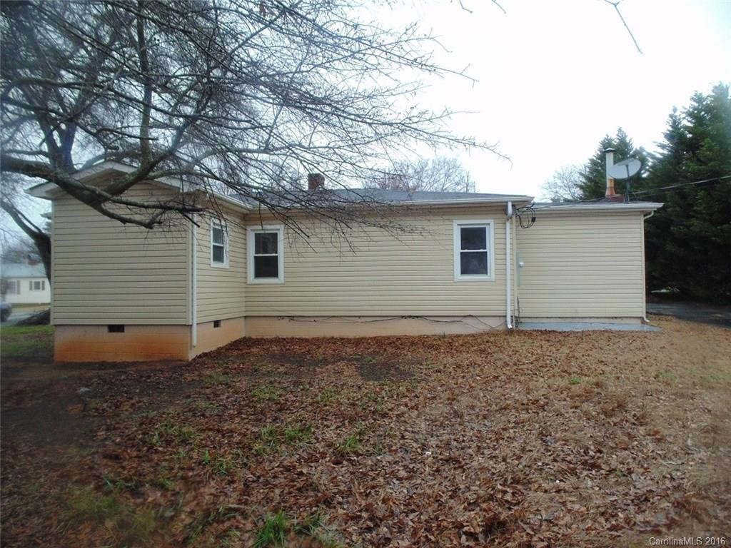 137 Walker Drive - Photo 3