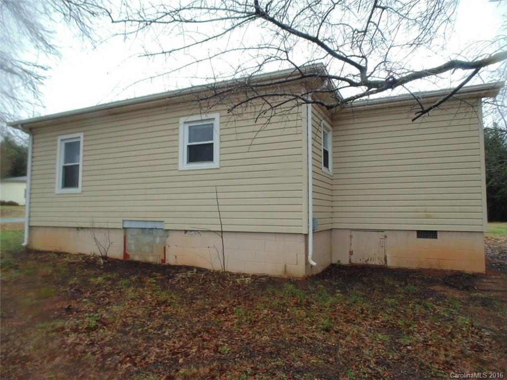 137 Walker Drive - Photo 4