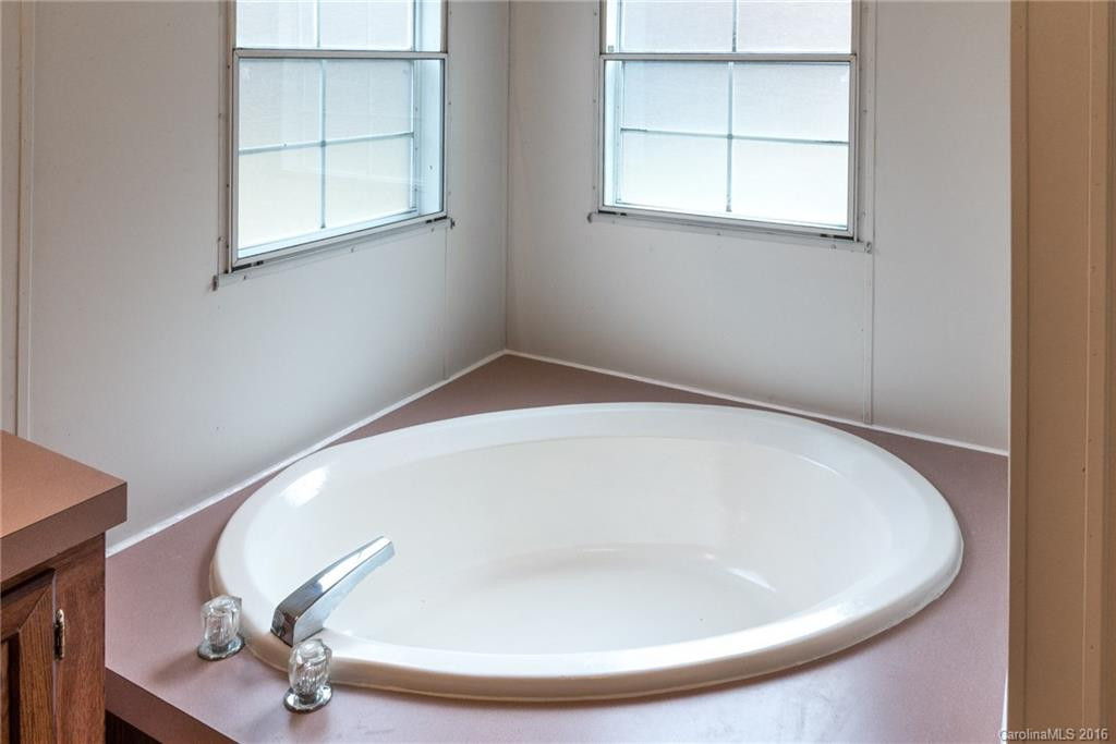 430 Lytle Cove Road - Photo 14