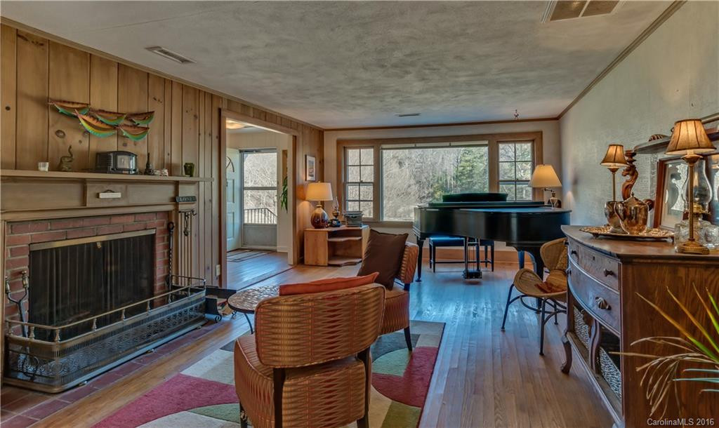 1760 Warrior Drive - Photo 4