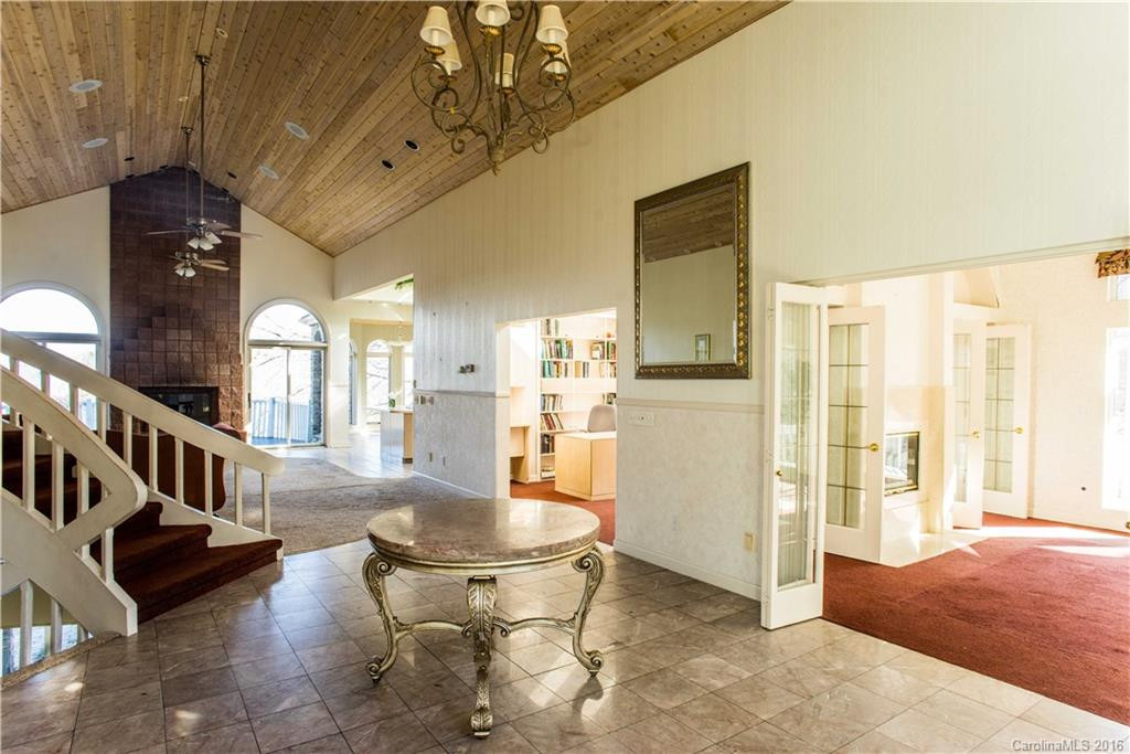 355 Spring Cove Road - Photo 4
