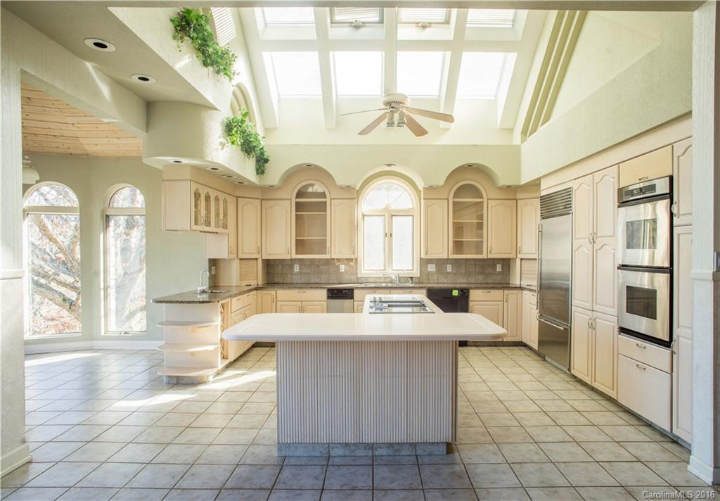 355 Spring Cove Road - Photo 8