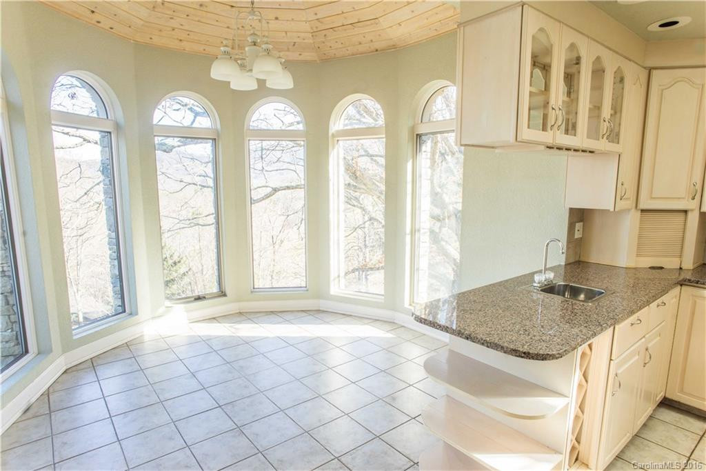 355 Spring Cove Road - Photo 9