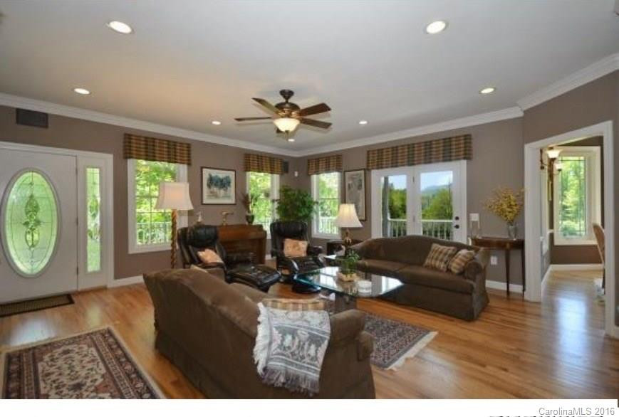 224 Hydrangea Drive - Photo 4