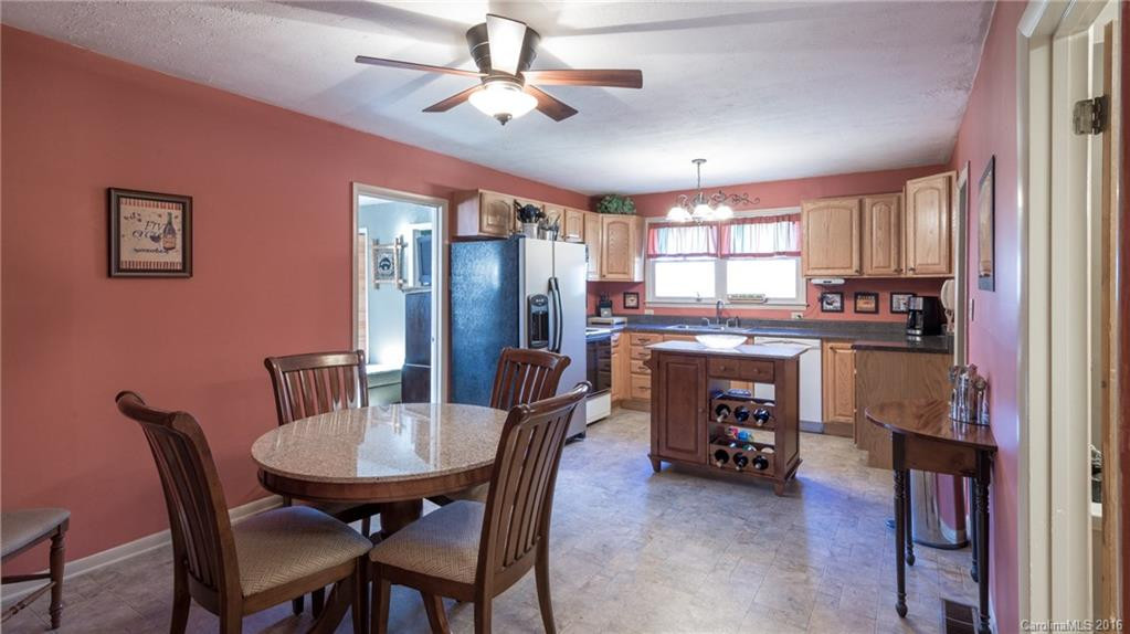 14 Goldmont Street - Photo 8