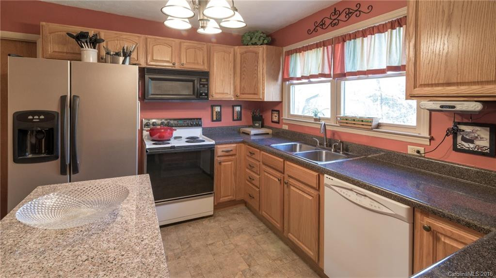 14 Goldmont Street - Photo 10