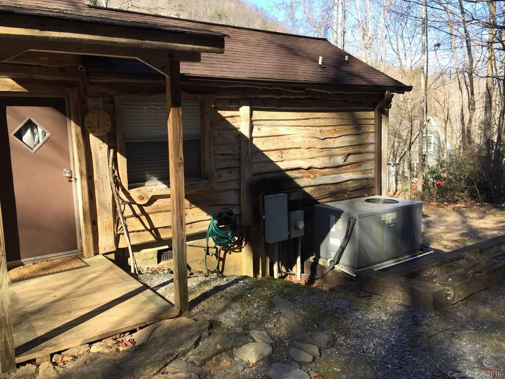 2742 Green River Cove Road - Photo 13