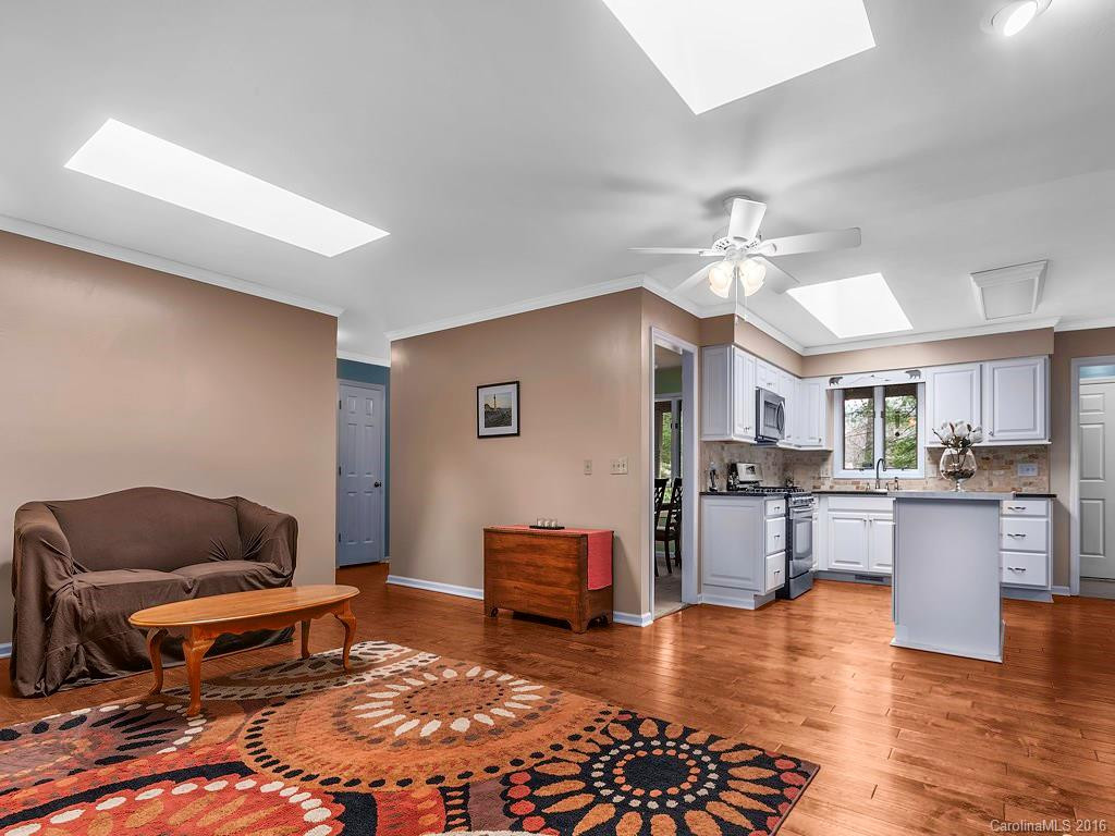75 Hidden Woods Lane - Photo 3