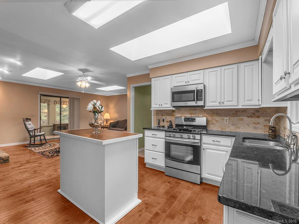 75 Hidden Woods Lane - Photo 7