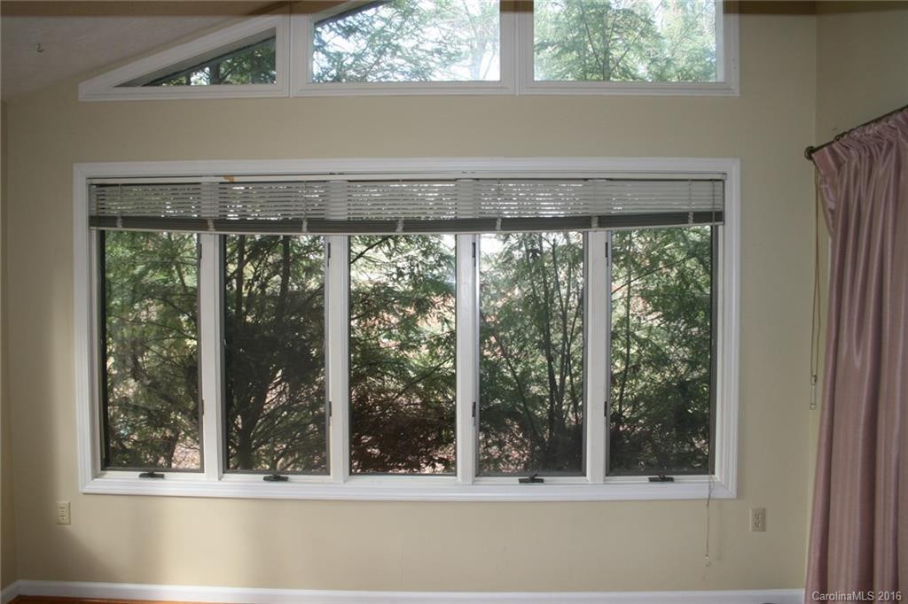 1194 Glenheath Drive - Photo 5