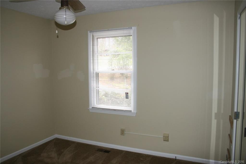 1194 Glenheath Drive - Photo 7