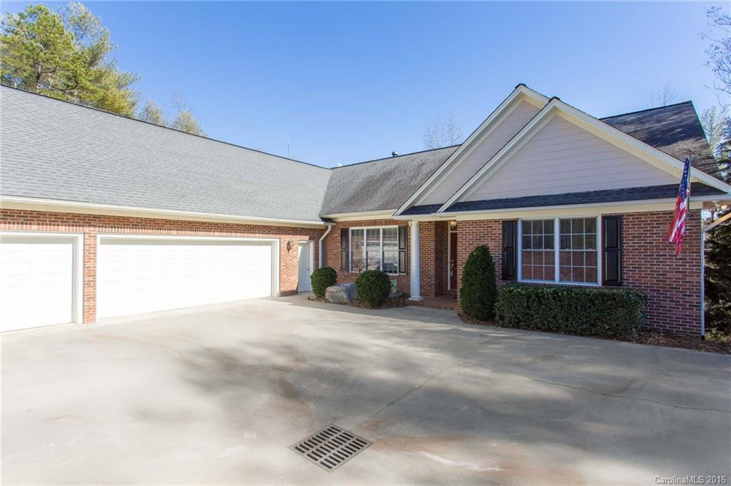 1513 Southpointe Drive #235 - Photo 2