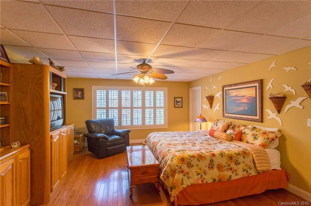 1513 Southpointe Drive #235 - Photo 16
