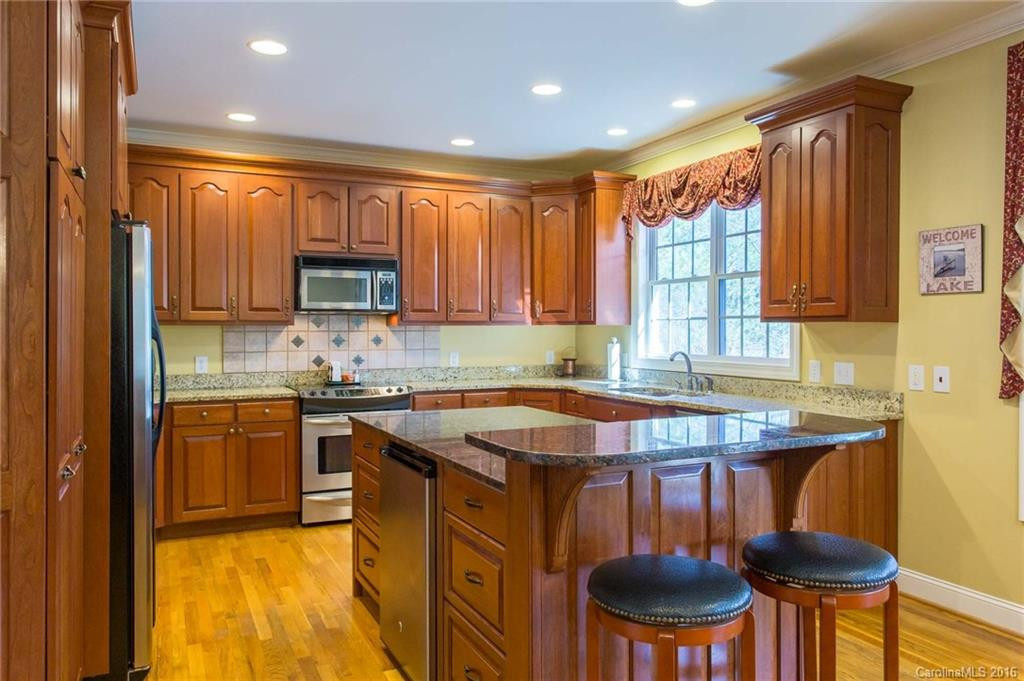 1513 Southpointe Drive #235 - Photo 5