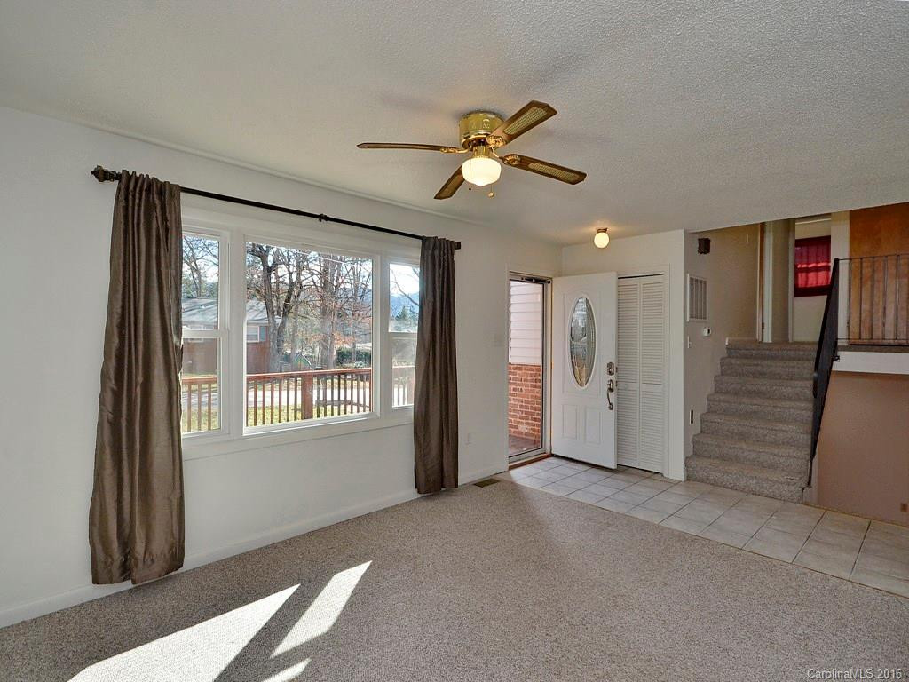 28 Goldmont Street - Photo 2