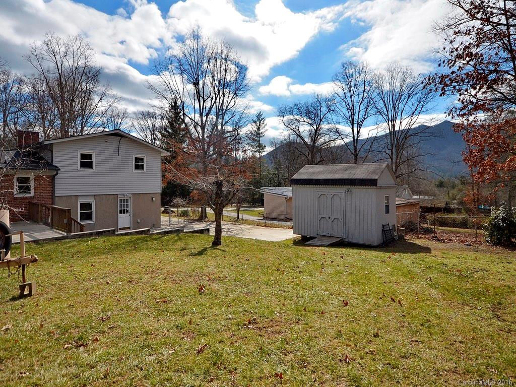 28 Goldmont Street - Photo 12