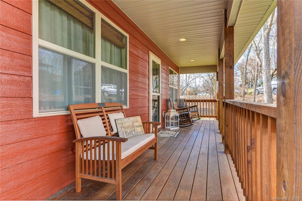4 Central Avenue - Photo 2