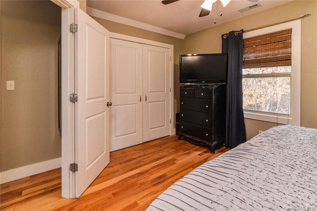 4 Central Avenue - Photo 13