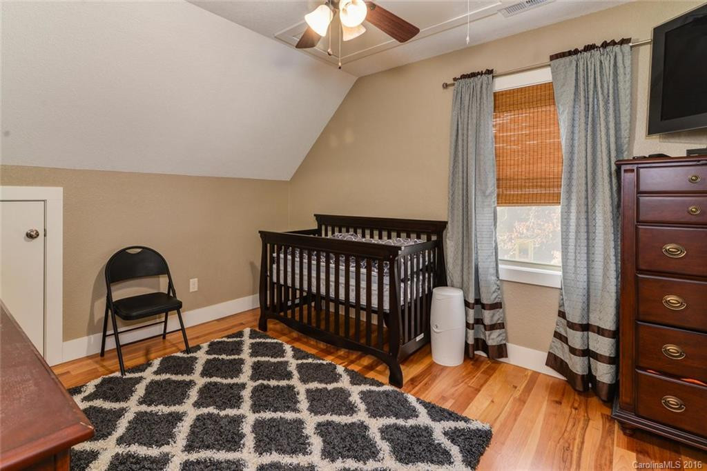 4 Central Avenue - Photo 15