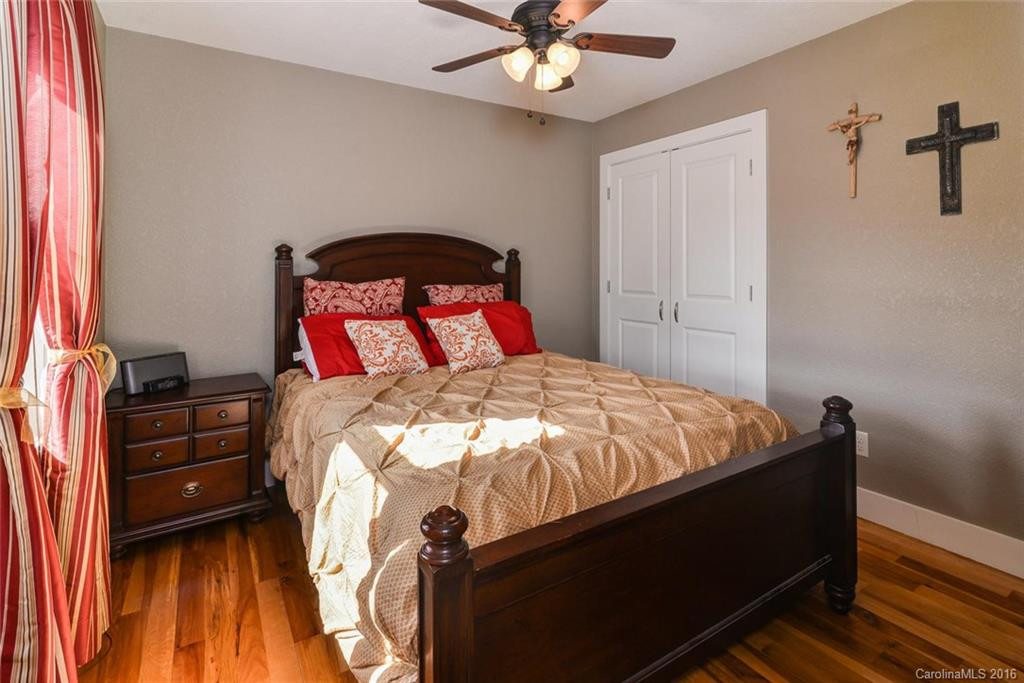 4 Central Avenue - Photo 9