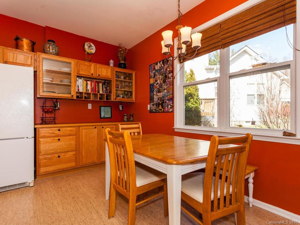 119 Woodcreek Circle - Photo 12