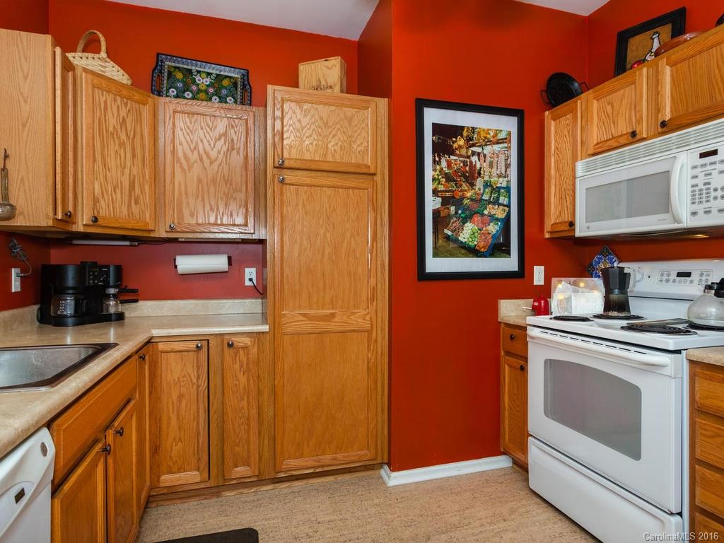 119 Woodcreek Circle - Photo 9