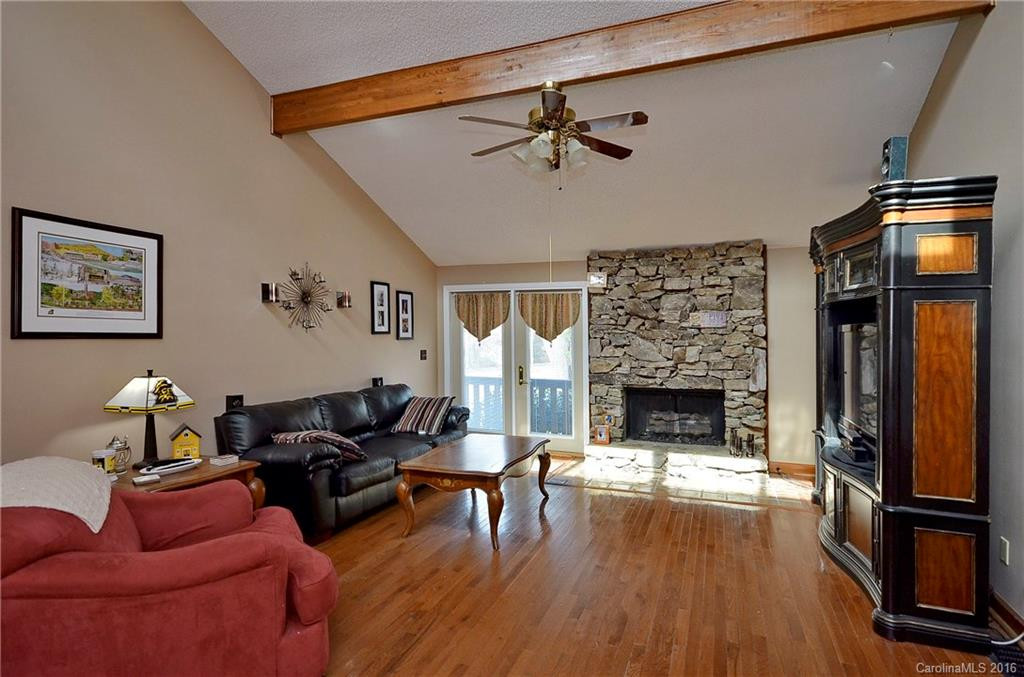 84 Wildwood Gardens Road - Photo 2