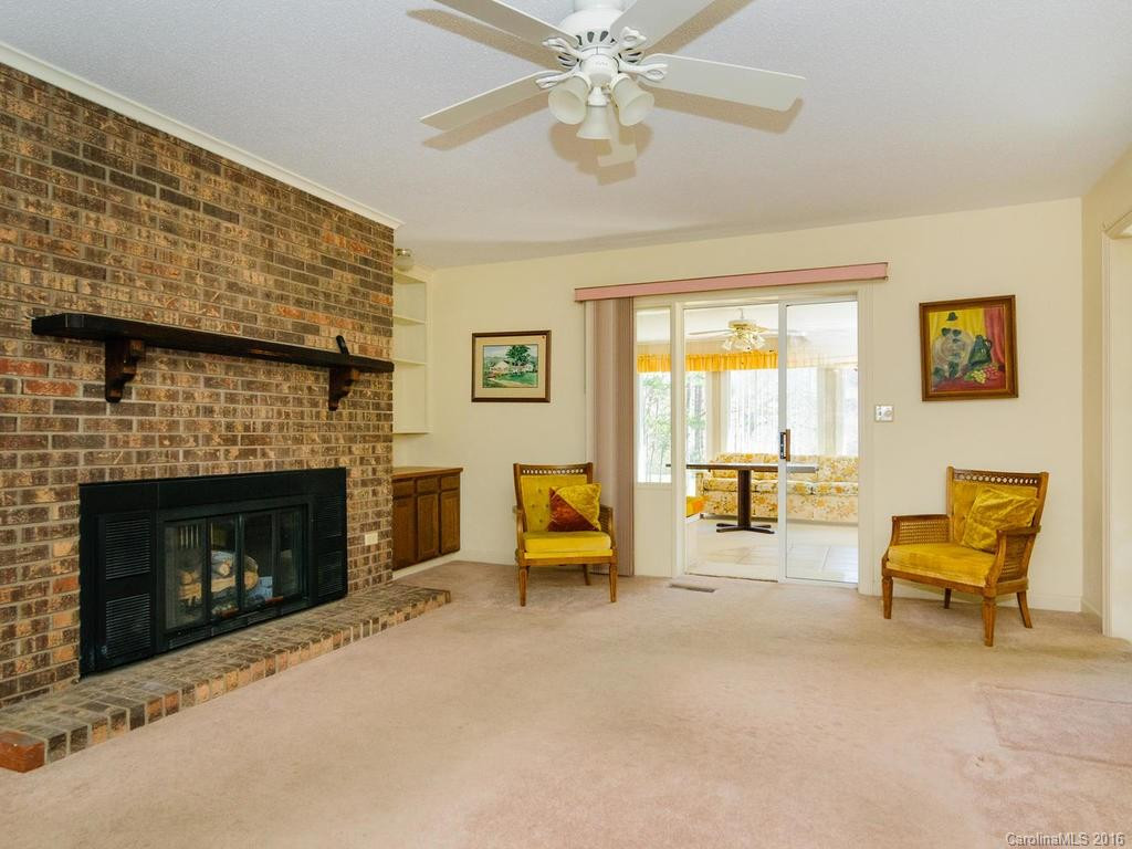 214 Vincent Place - Photo 6