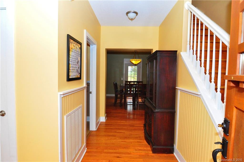451 Riverview Drive - Photo 15
