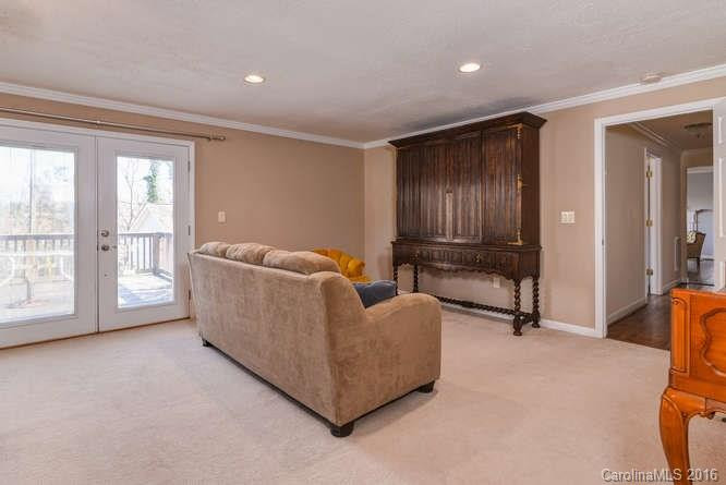 234 Sulphur Springs Road - Photo 12