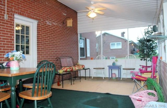 85 Battle Street - Photo 2