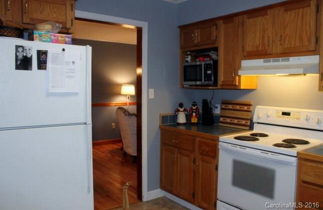 85 Battle Street - Photo 10